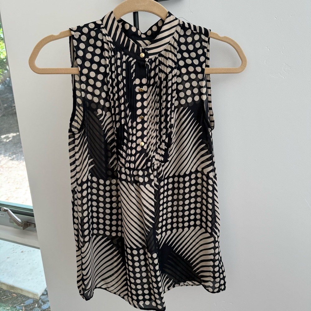 Banana Republic Geometric Sleeveless Blouse - Black and Beige